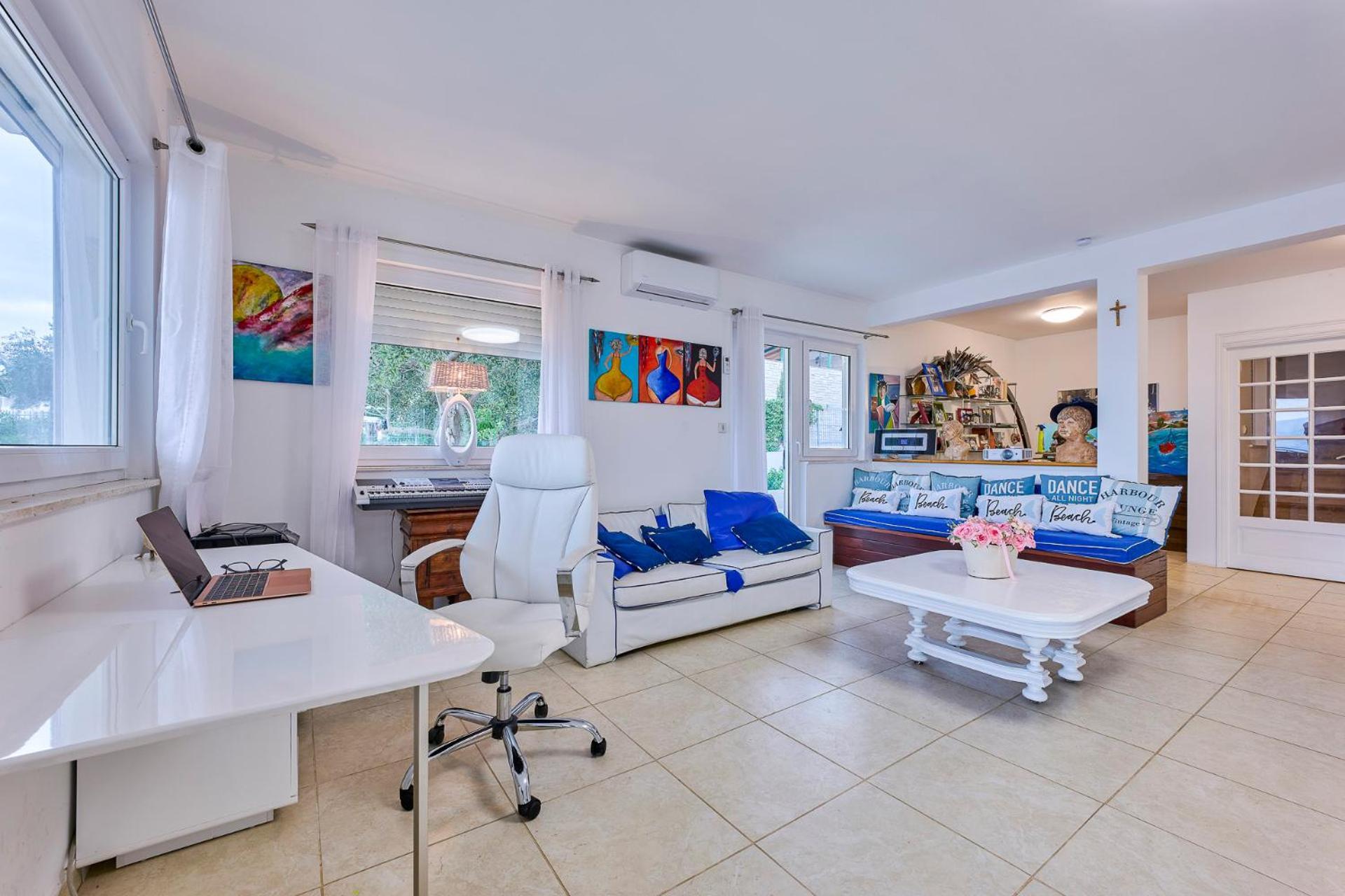 Villa Unique Sur La Plage Pour Des Vacances Inoubliables En Famille Ou Entre Amis Pour 10 Personnes Slatine Kültér fotó